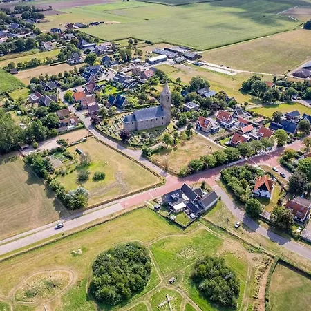 Stunning In With Wifi Den Oever